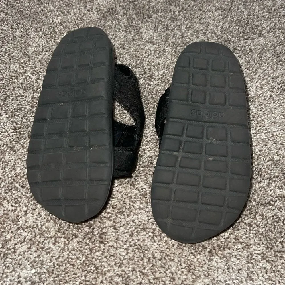 adidas Unisex-Child Comfort Sandal I Slide